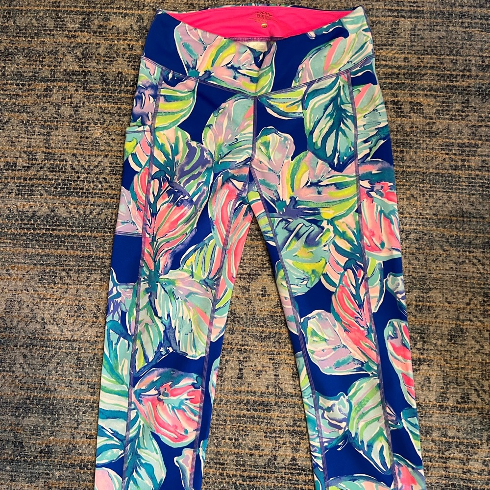 Lilly Pulitzer Luxletic Weekender Cropped Casa Del Sol Printed Leggings - Size M